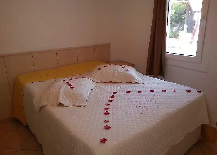 Lägenhetshotell Cennet