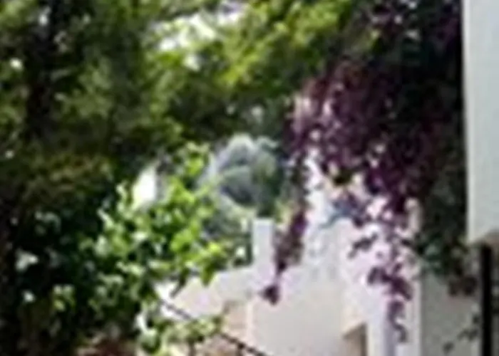 Cennet Lägenhetshotell 2*