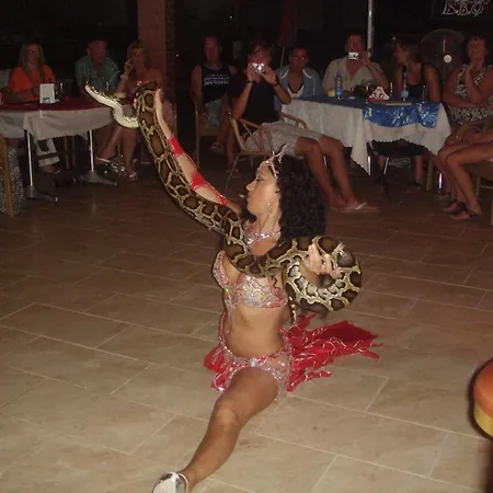 Hotel de apartamente Cennet Bitez