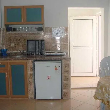 Hotel de apartamente Cennet